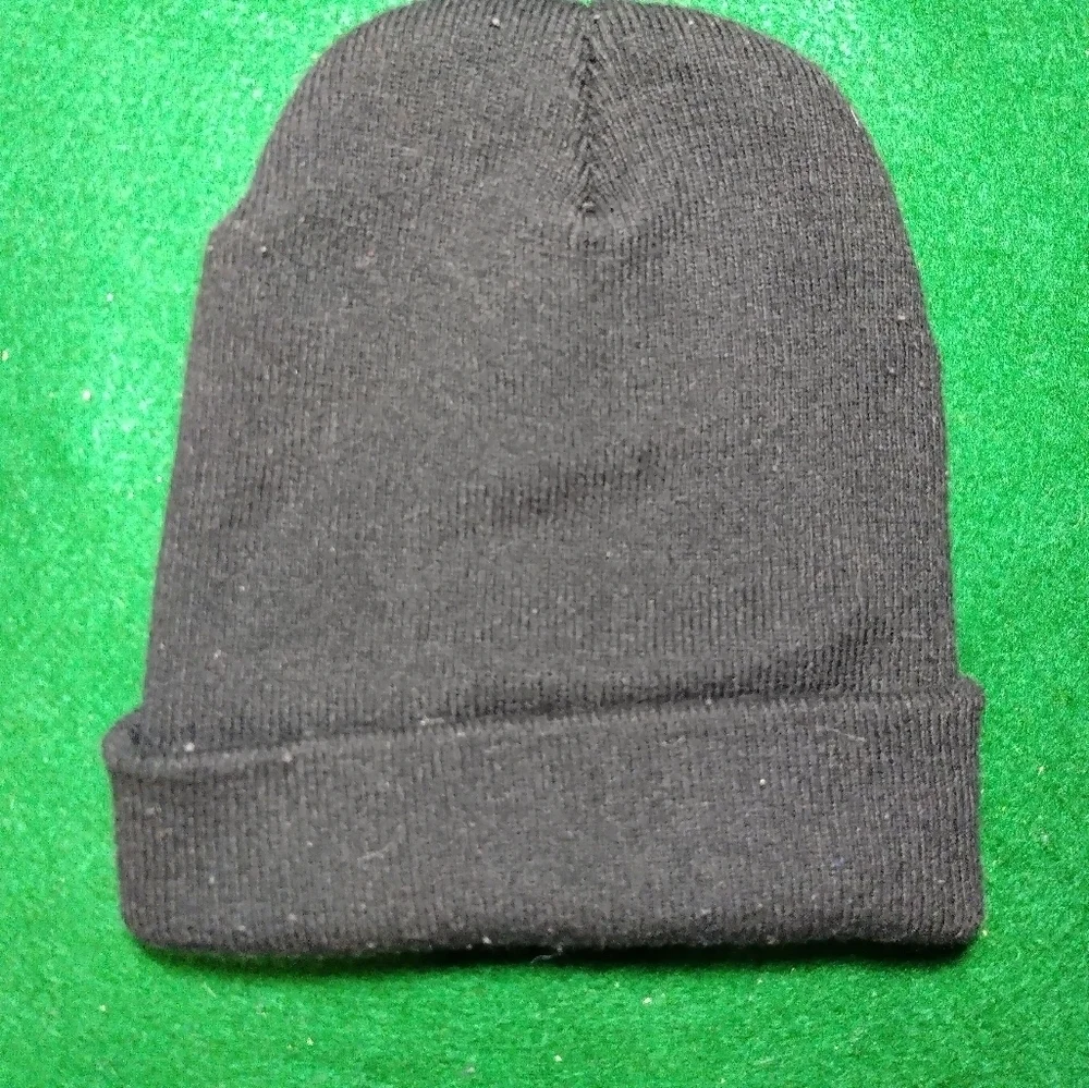 😘3/$12 Among Us Winter Hat - Picture 2 of 5